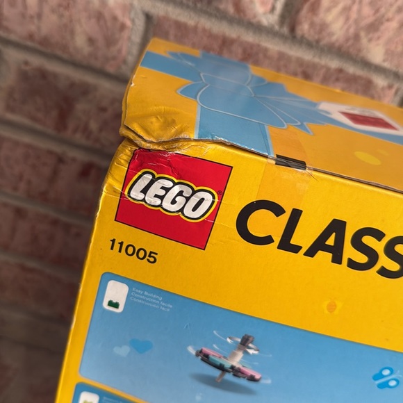 Lego 900 piece set new in box assorted - Picture 7 of 9